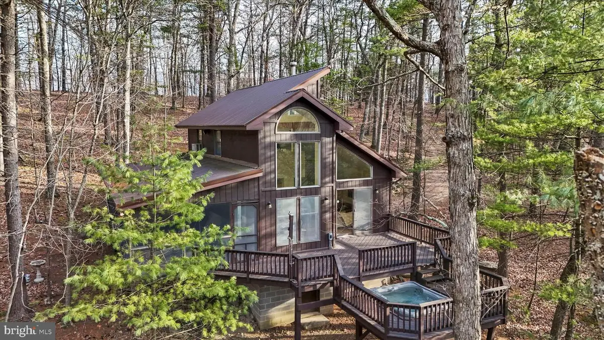 1220 Ceda Run Lane, Great Cacapon, WV 25422 - Image #1