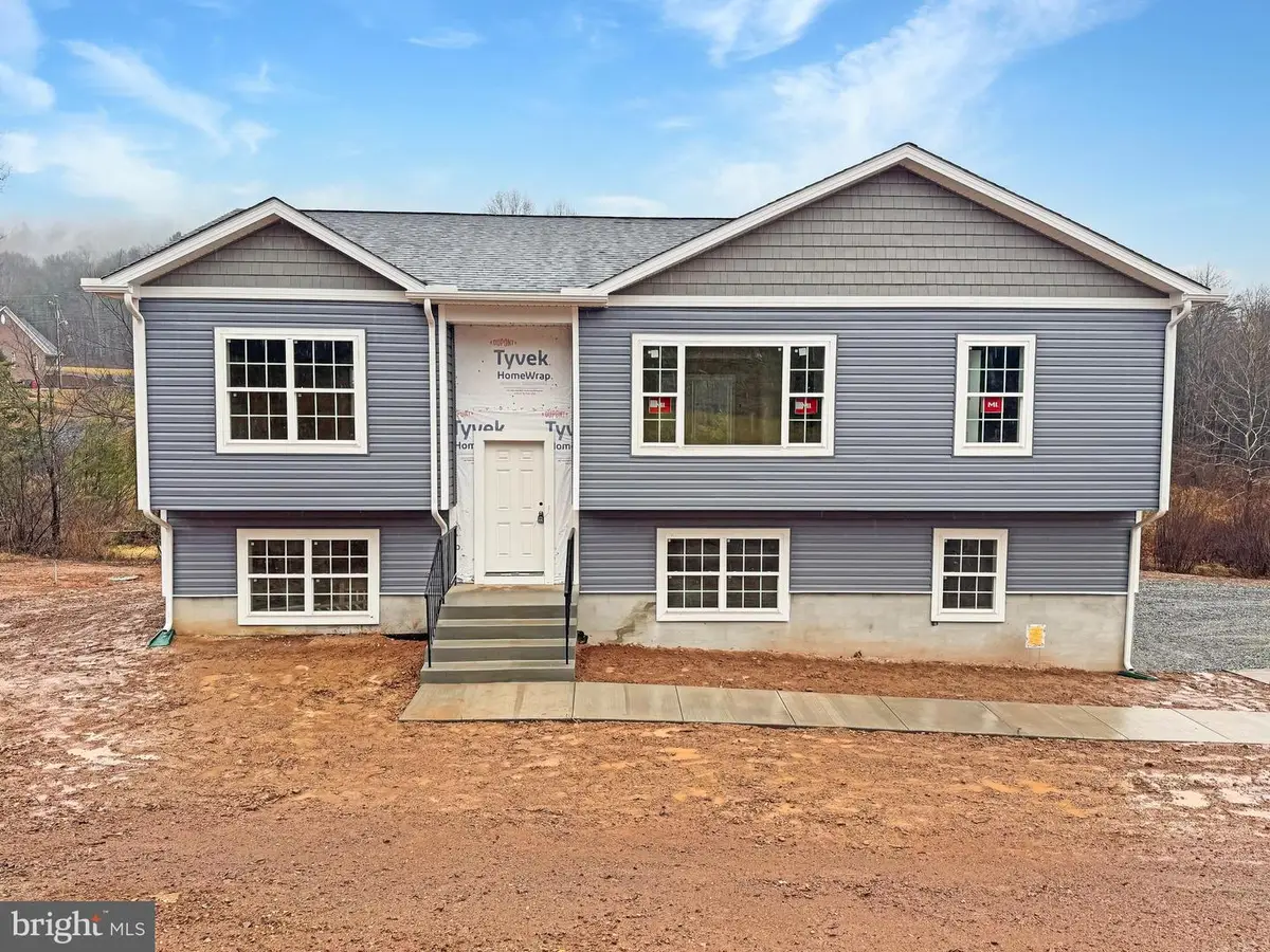 105 Victory Ln., Hedgesville, WV 25427 - Image #1