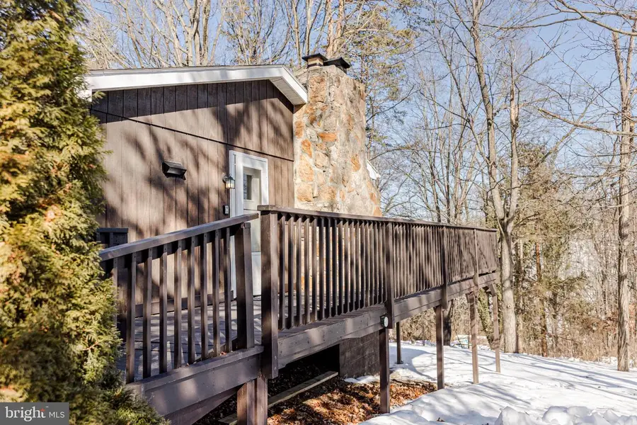 110 Tower Cir, Berkeley Springs, WV 25411 - #3