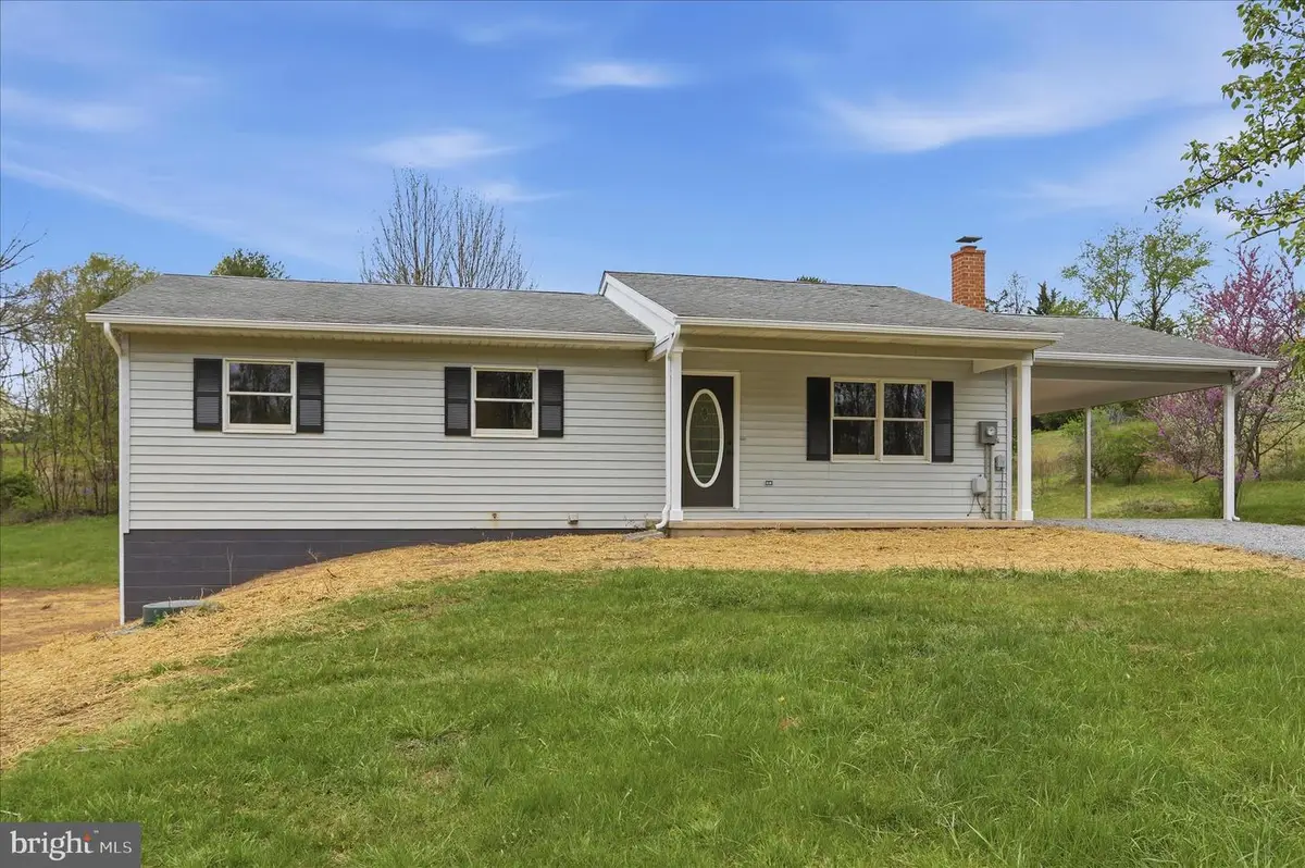 381 Mellon East Rd, Hedgesville, WV 25427 - #1