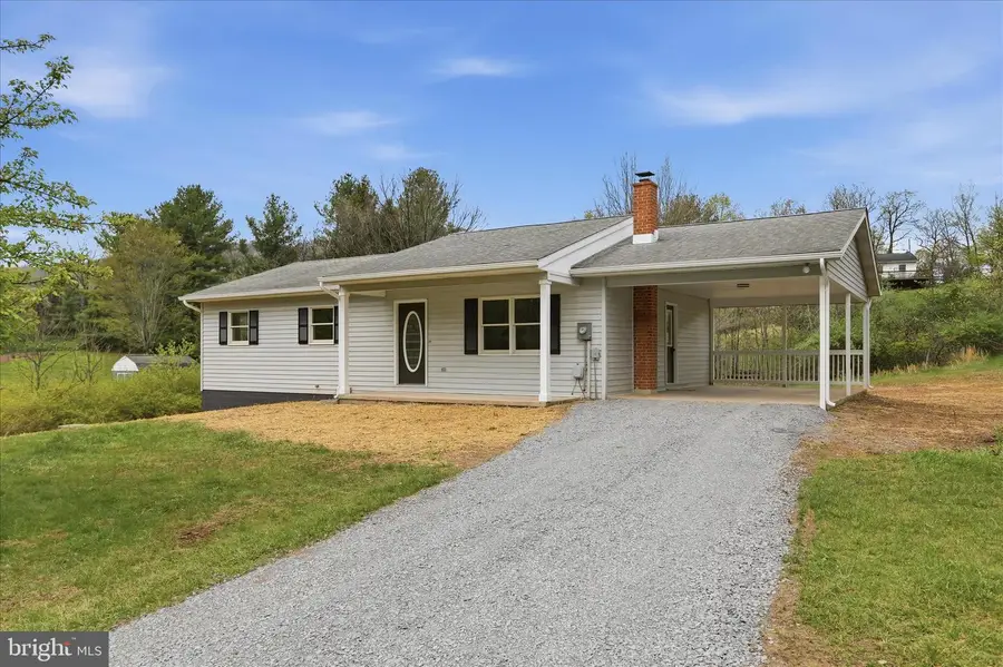 381 Mellon East Rd, Hedgesville, WV 25427 - #2