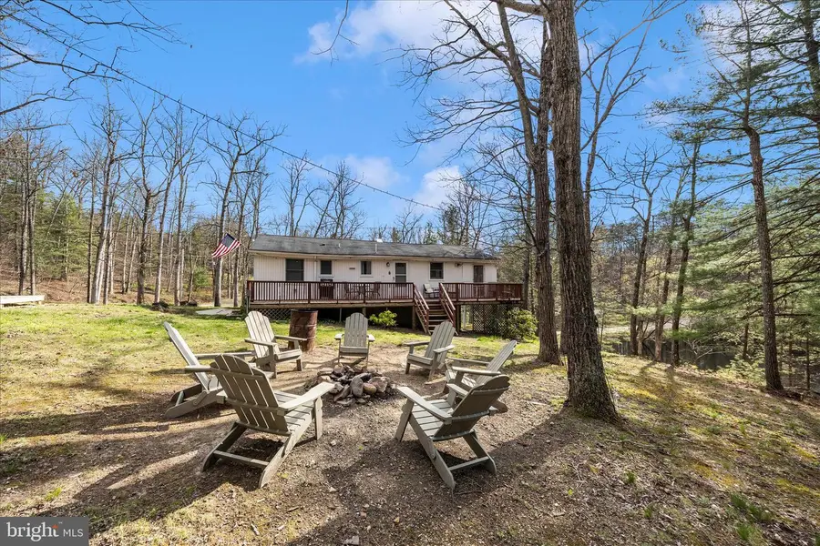 371 Oak Hill Rd, Berkeley Springs, WV 25411 - #3