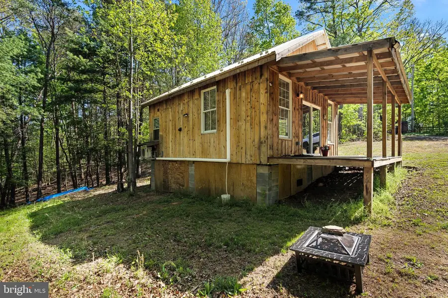 21 Thornwood Dr, Berkeley Springs, WV 25411 - #2