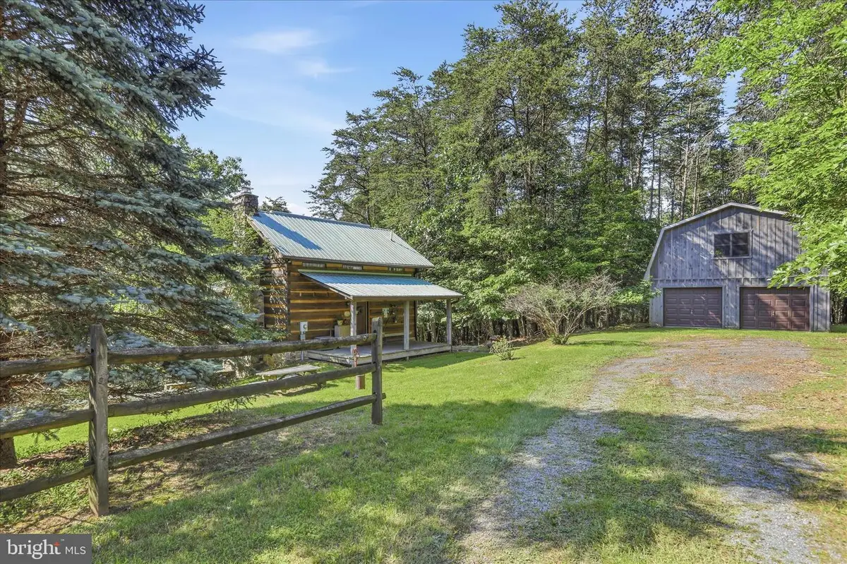 351 Whitetail Dr, Berkeley Springs, WV 25411 - #1