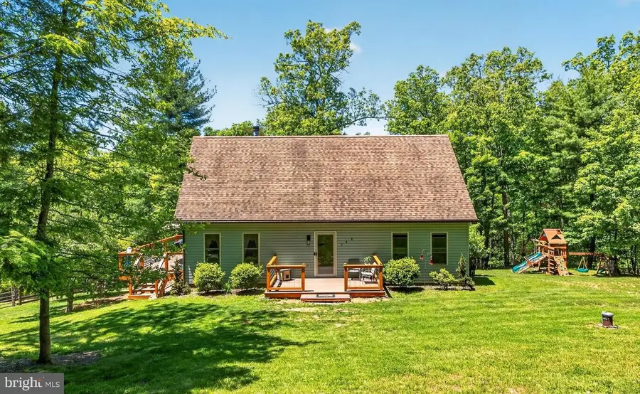 386 Chestnut Oak Ln, Hedgesville, WV 25427 - #2