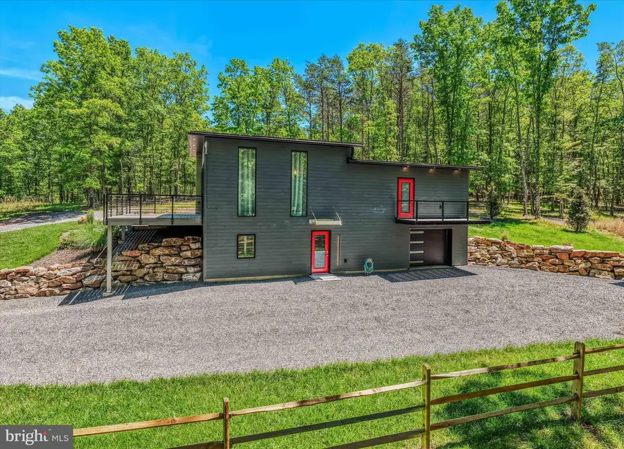 80 Holly Hill Court, Berkeley Springs, WV 25411 - #2