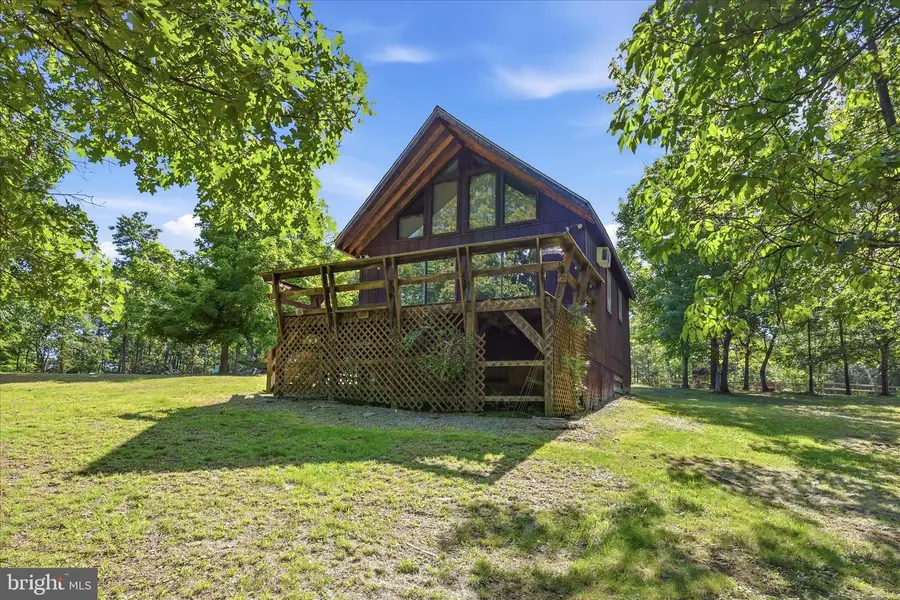 185 Plum Tree Ln, Berkeley Springs, WV 25411 - #3