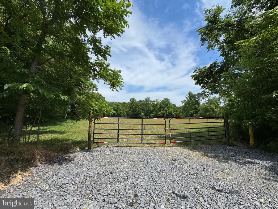 522 #near Bypass, Berkeley Springs, WV 25411 - #2