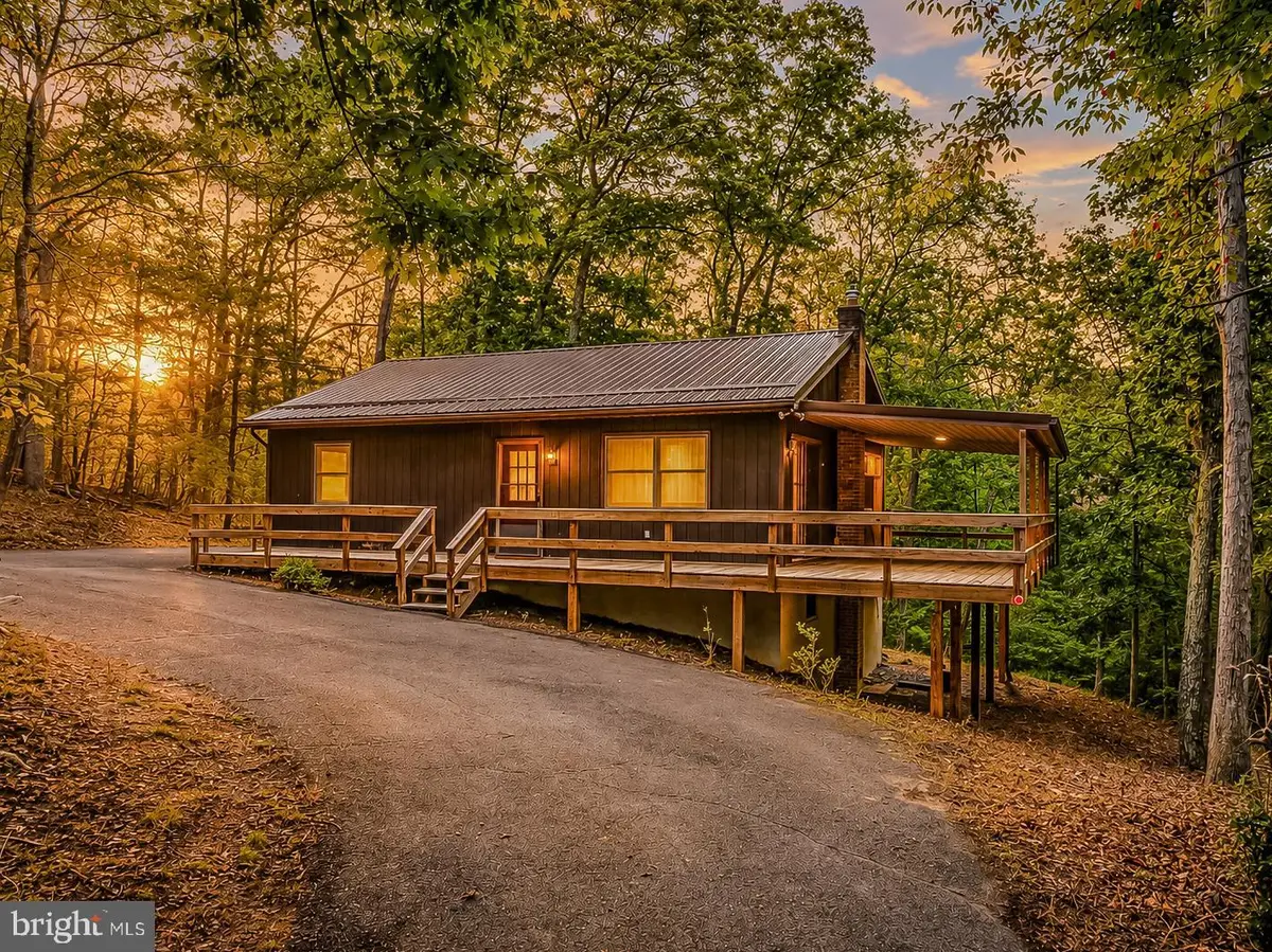 411 Little Creek Trl, Berkeley Springs, WV 25411 - #1