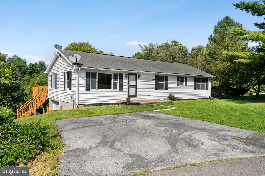 94 Bluejay Ct, Berkeley Springs, WV 25411 - #2