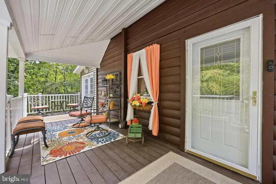401 Wild Rose Dr, Hedgesville, WV 25427 - #2