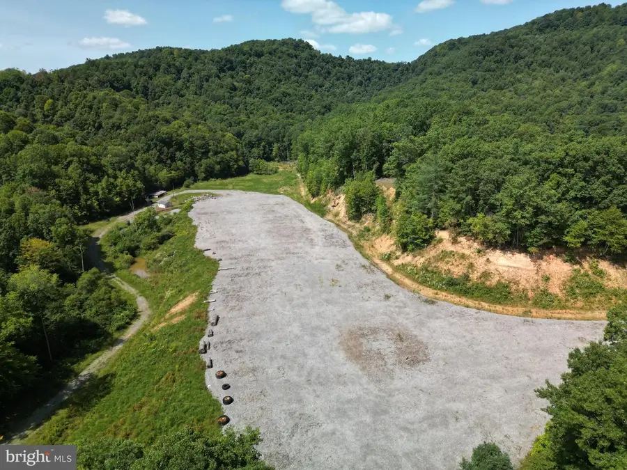 405 Checks, Summersville, WV 26651 - Image #3