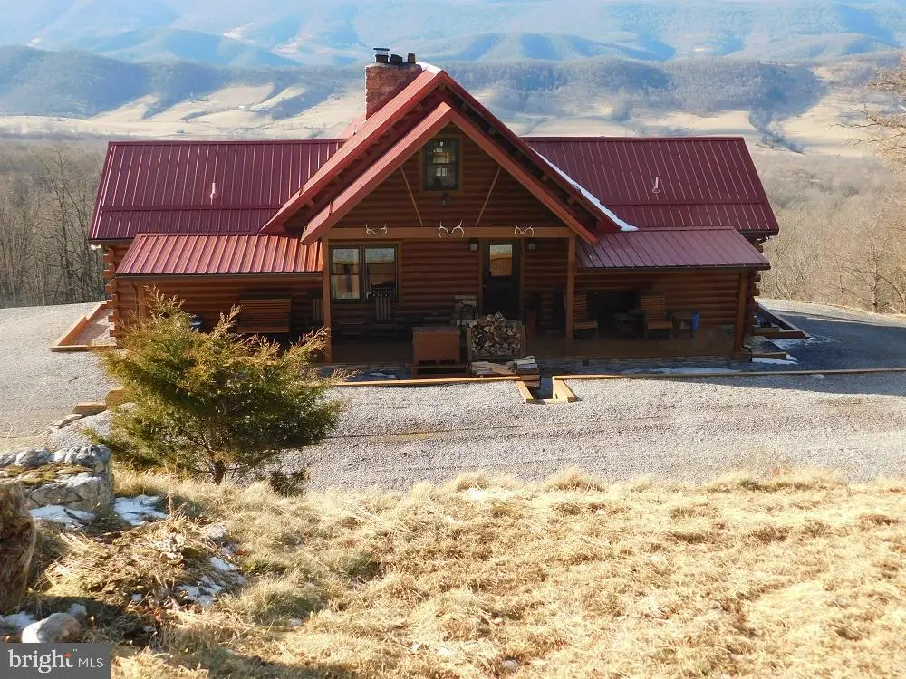 515 Lookout Ln, Riverton, WV 26814 - Image #1