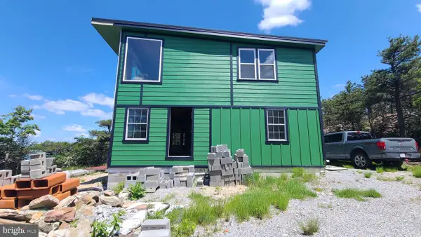 148 Pond Rd, FRANKLIN, WV 26807