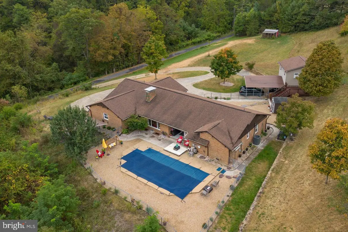 120 Galen Hedrick Rd, Franklin, WV 26807 - Image #1