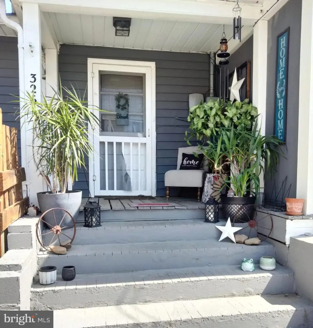 326 Locust St, Franklin, WV 26807 - Image #1