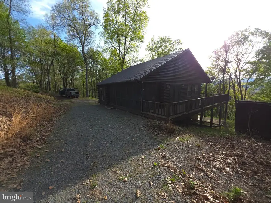 384 Scarlet Tanager Trl, Franklin, WV 26807 - #2