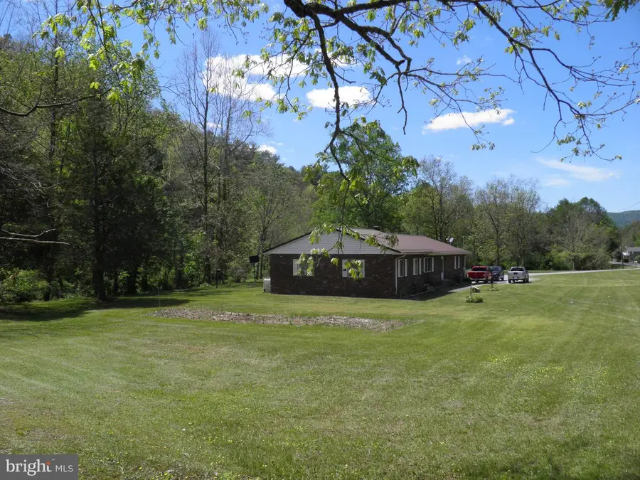 13862 Blue Gray Trl, Brandywine, WV 26802 - #2