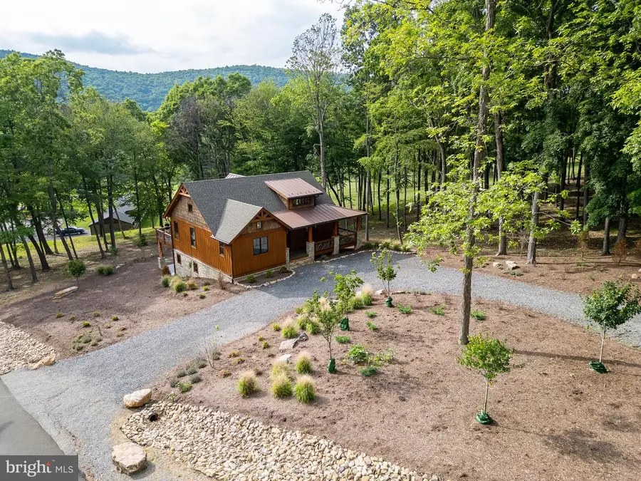 639 Golf Club Dr, Franklin, WV 26807 - #2