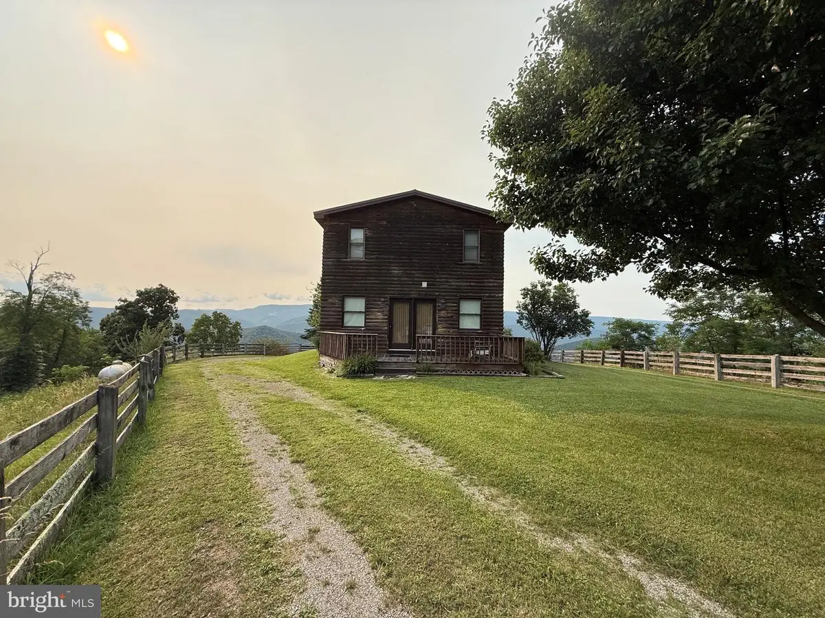 1492 Dice Warner Rd, Circleville, WV 26804 - #1