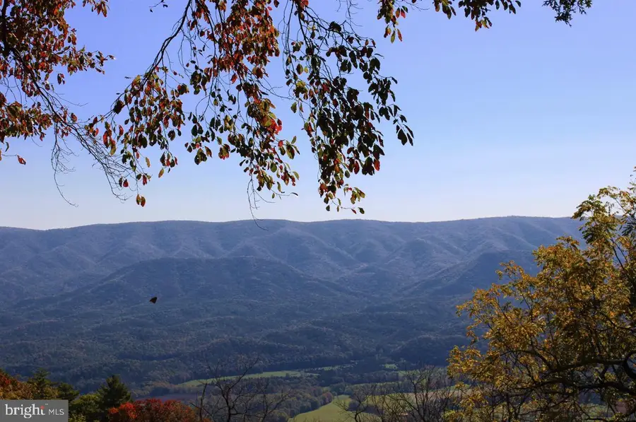 302 Golf Club Dr, Franklin, WV 26807 - #3