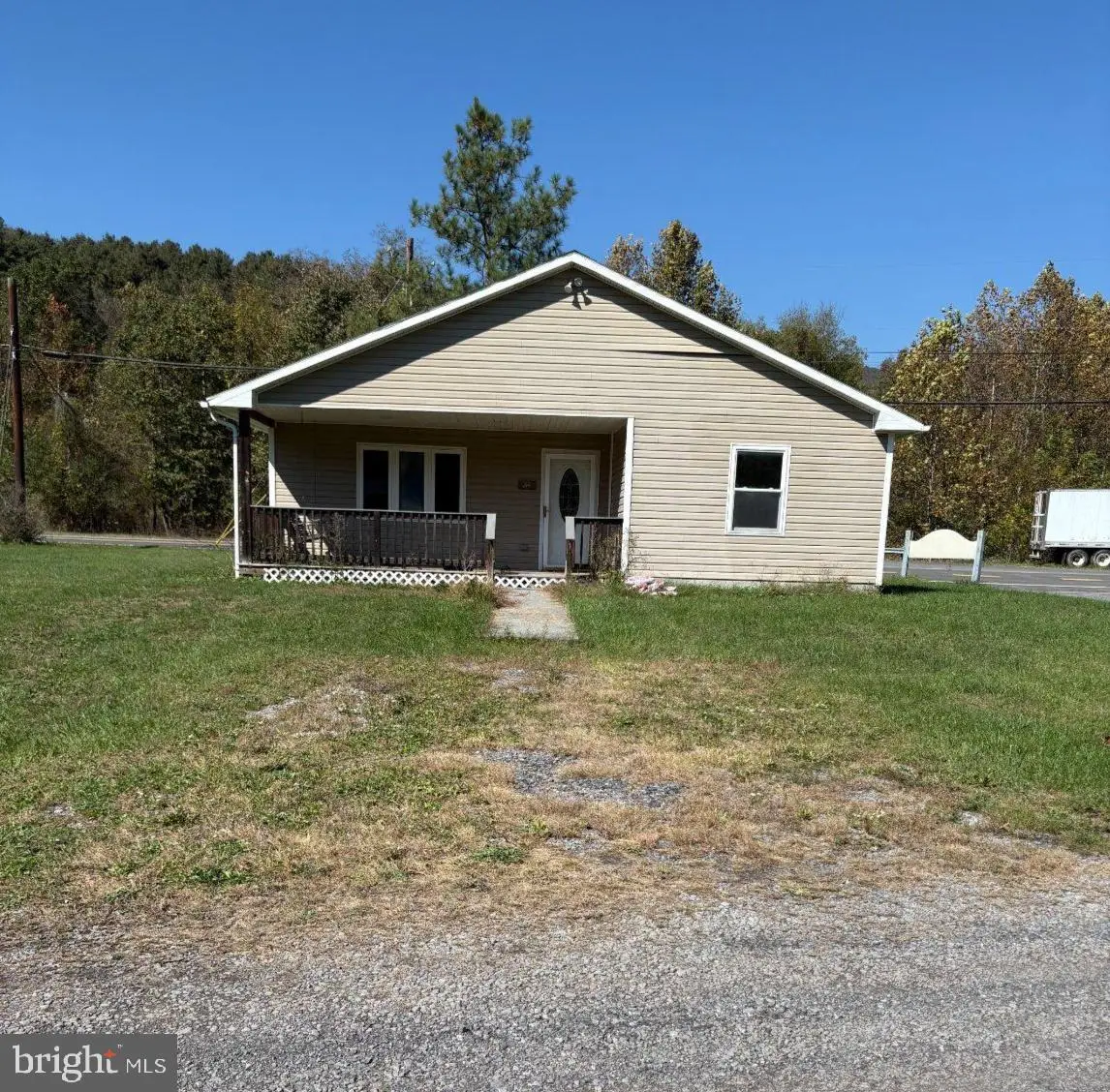 34 Independence Dr, Brandywine, WV 26802 - #1