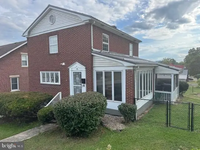 15 Dent St, Elkins, WV 26241 - Image #3