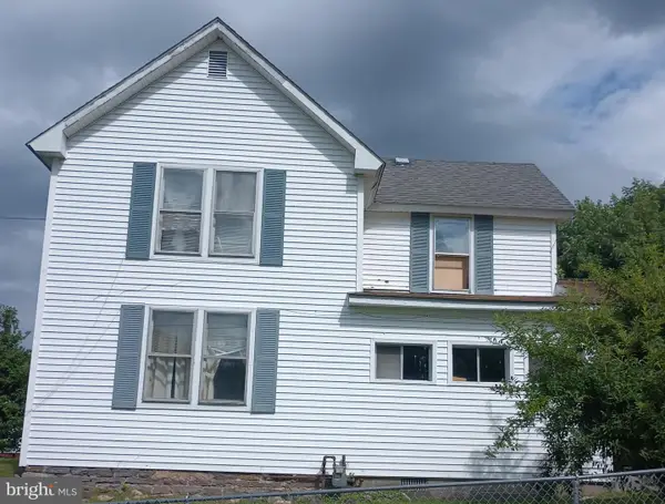 36 Seventh St, HAMBLETON, WV 26269