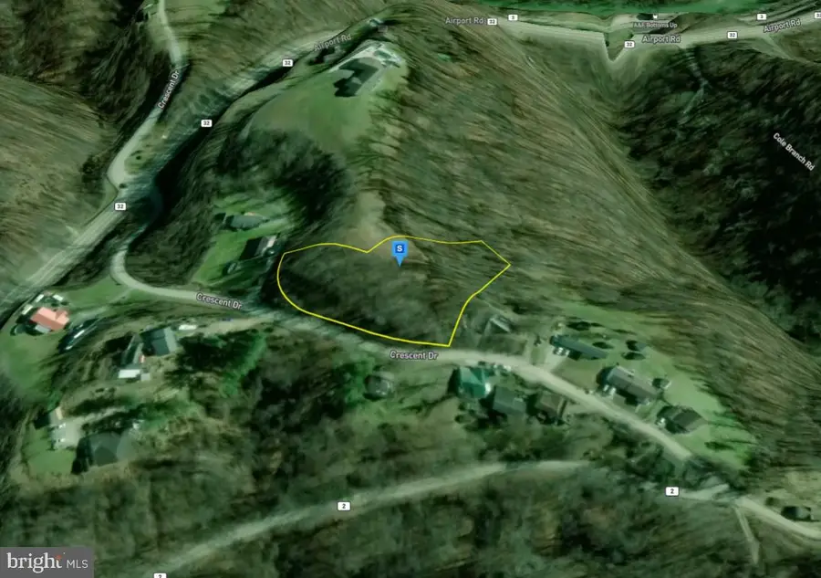 350 Crescent Dr, Huntington, WV 25704 - #3