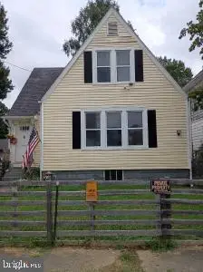 2402 Lynn St, PARKERSBURG, WV 26101