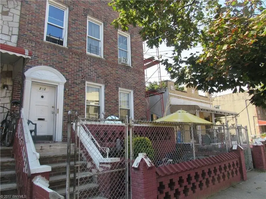 202 Malta Street, Brooklyn, NY 11207 - Image #2