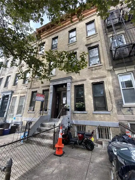 463 52nd Street, Brooklyn, NY 11220 - Image #3