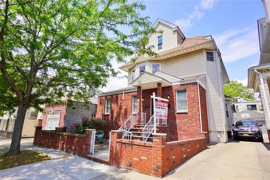 8820 Bay 16th Street, Brooklyn, NY 11214 - Image #2