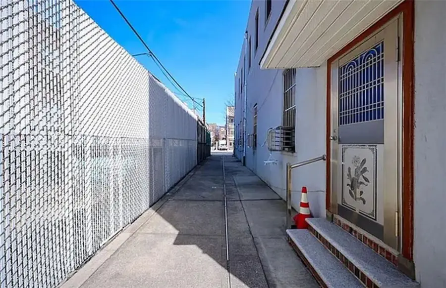 1516 70th Street, Brooklyn, NY 11228 - Image #2