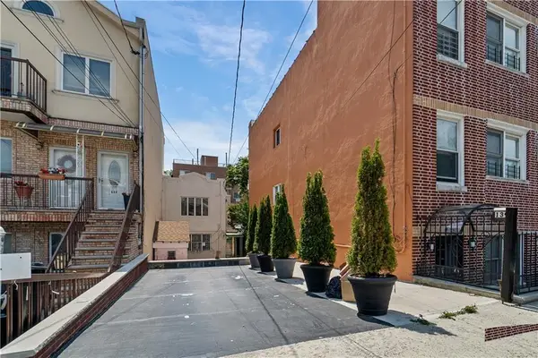 139 28th Avenue, Brooklyn, NY 11214