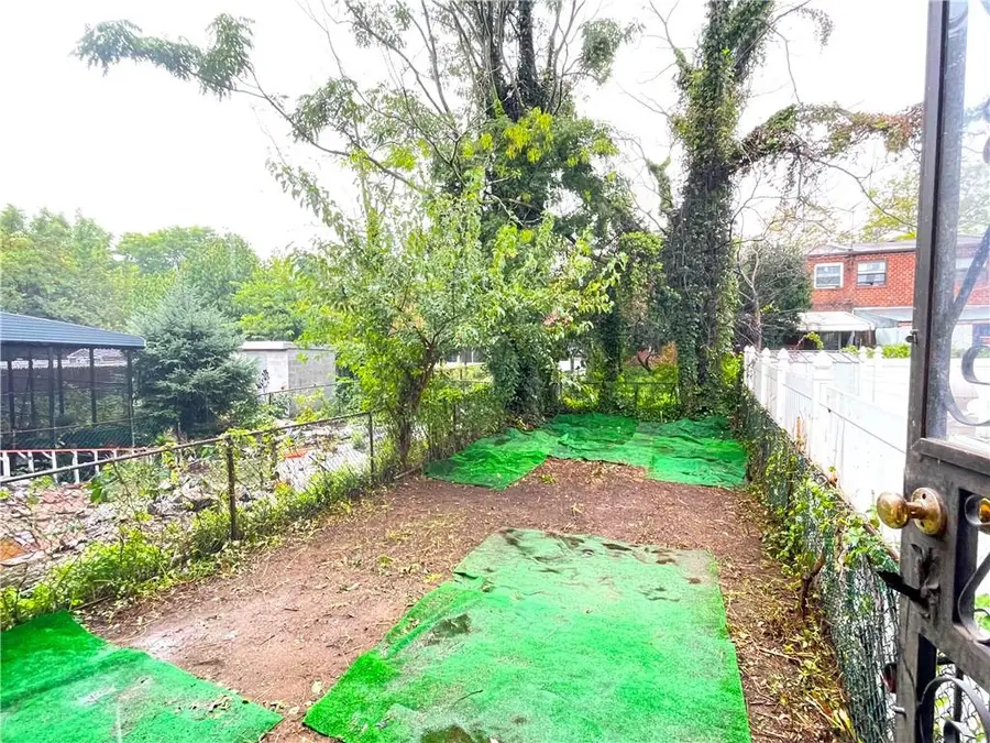 546 Powell Street, Brooklyn, NY 11212 - Image #2