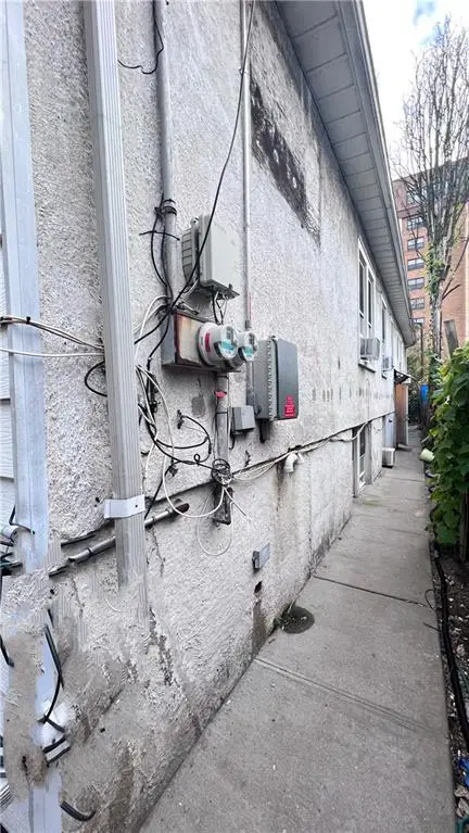 12 Brighton 3rd Road, Brooklyn, NY 11235 - Image #1