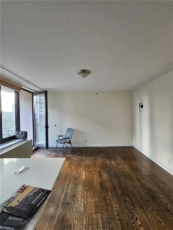 2833 Ocean Parkway #4B, Brooklyn, NY 11235 - Image #3