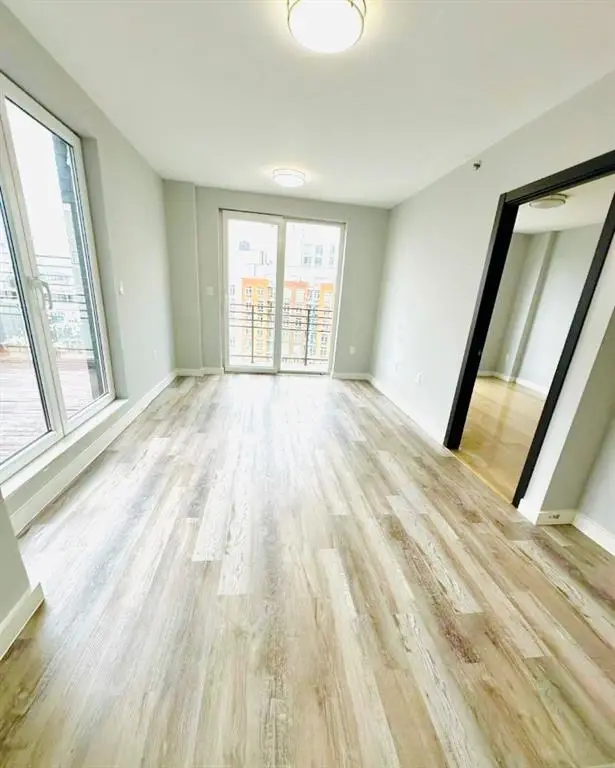 70-09 45th Avenue #9E, Queens, NY 11377 - Image #2