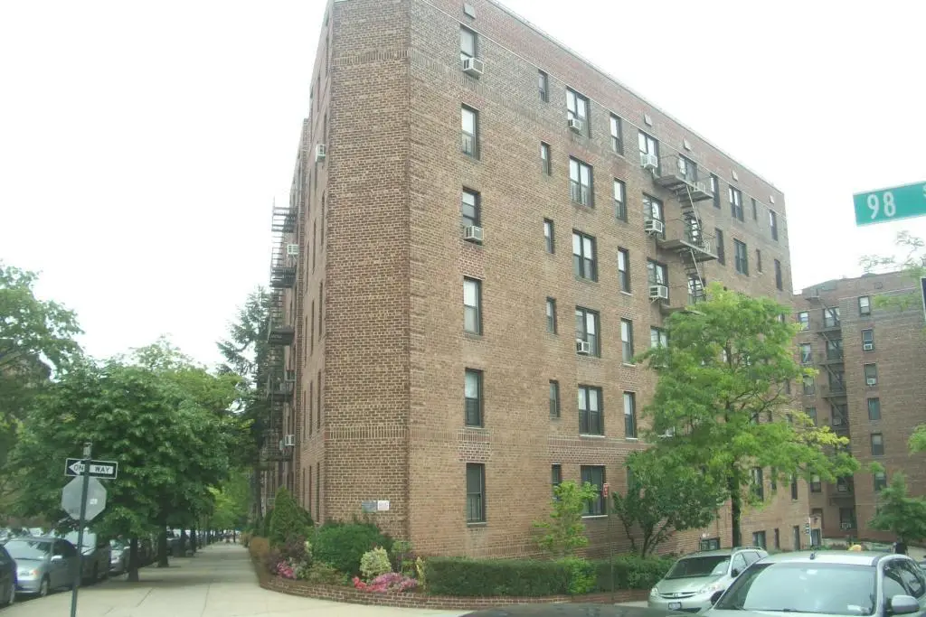 83-75 Woodhaven Boulevard #2H, Woodhaven, NY 11421 - Image #1