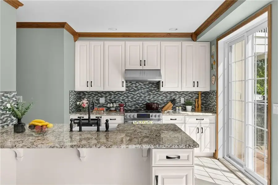 552 77th Street, Brooklyn, NY 11209 - Image #3