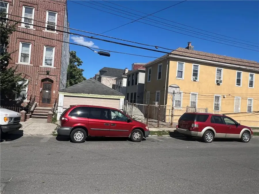 891 Linden Boulevard, Brooklyn, NY 11203 - Image #3