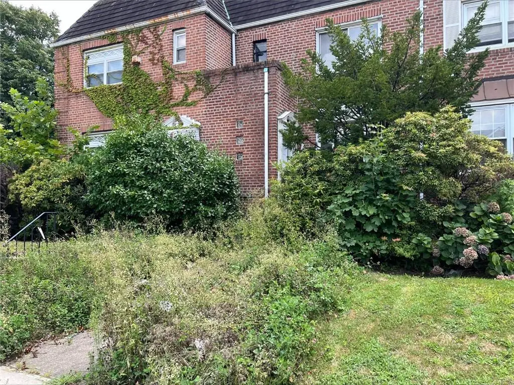 144-52 Jewel Avenue, Flushing, NY 11367 - Image #1