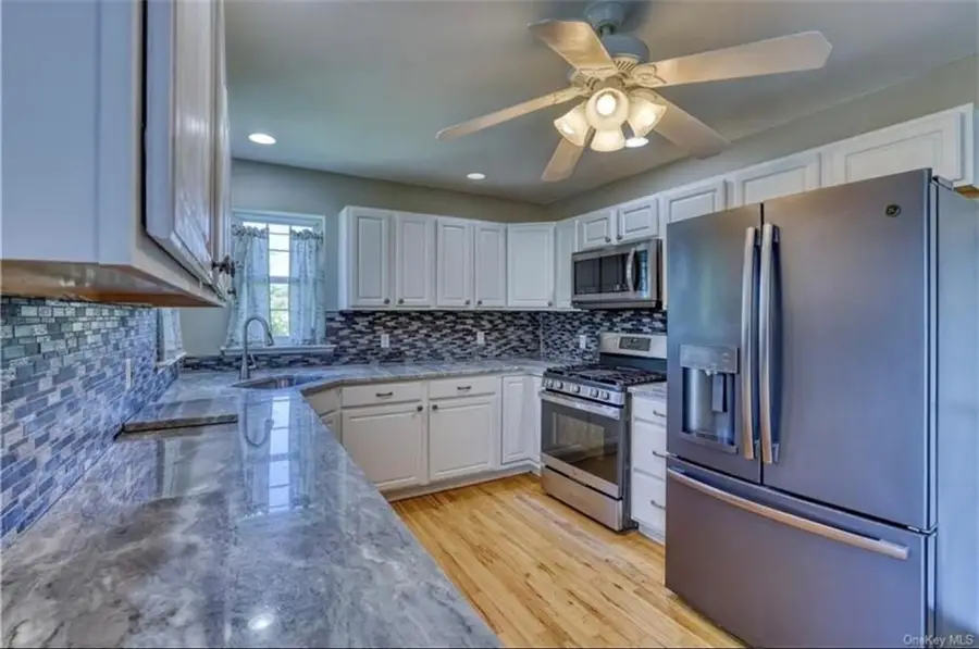 122 Kelly Avenue, Pine Bush, NY 11256 - Image #2