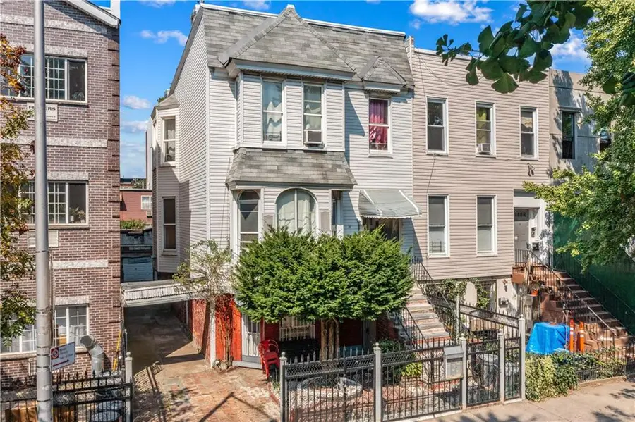 31 Woodbine Street, Brooklyn, NY 11221 - Image #2