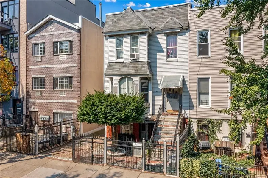 31 Woodbine Street, Brooklyn, NY 11221 - Image #3