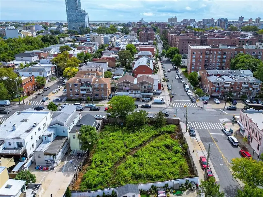 2481 East 13th Street, Brooklyn, NY 11235 - Image #2