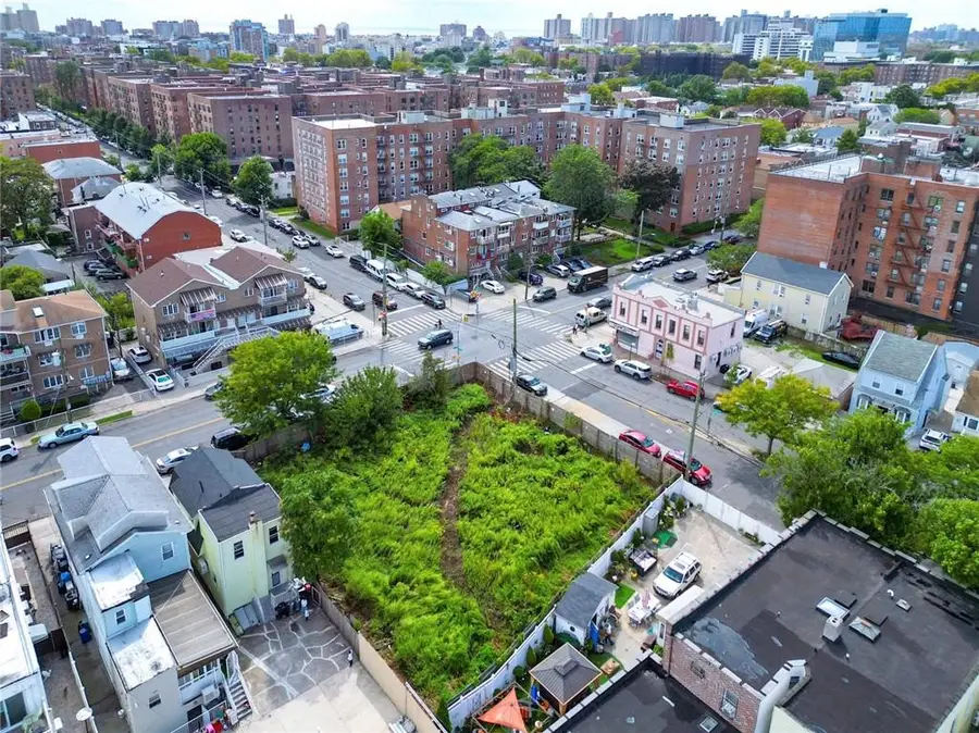 2481 East 13th Street, Brooklyn, NY 11235 - Image #3