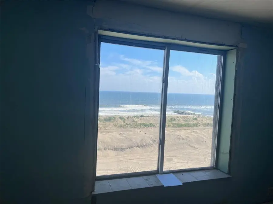129 Beach 118th Street #6F, Rockaway Park, NY 11694 - Image #2