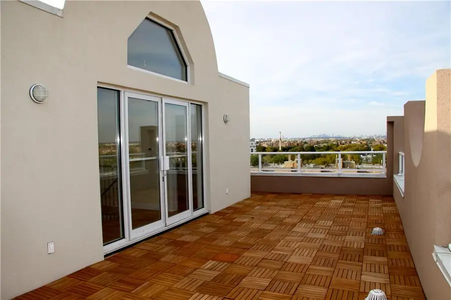 2848 Brighton 7th Street, Brooklyn, NY 11235 - Image #3